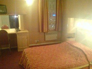 Hotel Du Golf Coignières Buitenkant foto